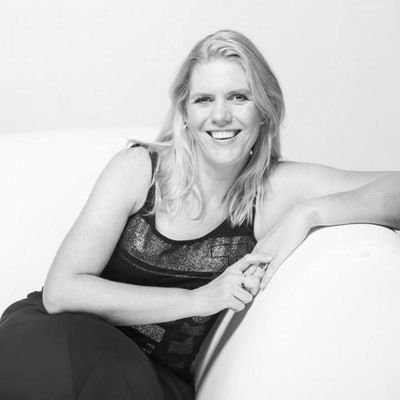 Teresa is a journalist. Cyclist (Cape Epic finisher), mother of 2, wife of 1.