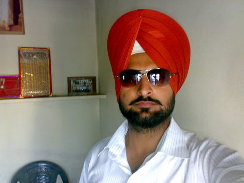 gagandhindsa's profile picture. 