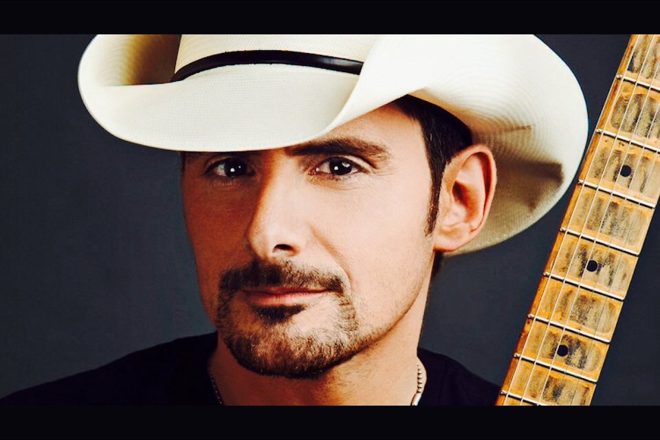 I am a huge brad paisley fan. I saw him in concert once. I live in Franklin, Tennessee. But I was born along the Ohio Rover in Glen Dale, West Virginia