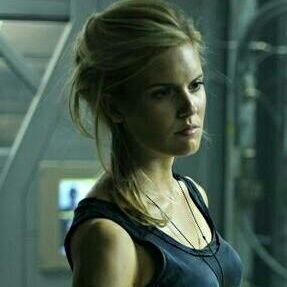 Why aren't there more fairy tales where the Lady saves the Knight? // {RP 18+} #AlienRP #AU #InTheDark #BPRP