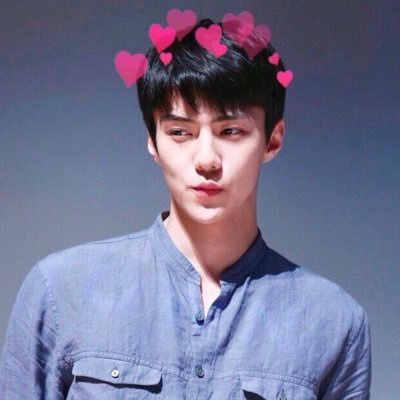 В k-pop нет золотой середины, либо творится дикая лажа, либо всё шикарно//дебил//