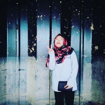 nrlhniefa's profile picture. hi