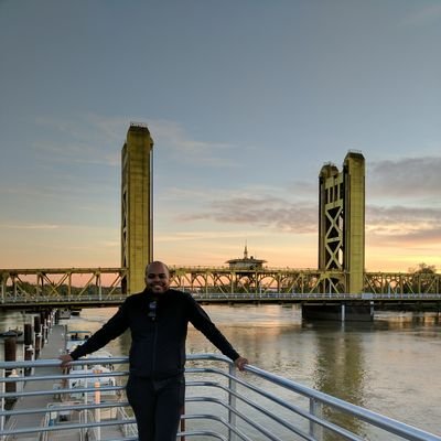 Principal Designer at @amazon alexa. Specialty Coffee entrepreneur. Ex-Motorola, Ex-BMW. Views are my own 😉
