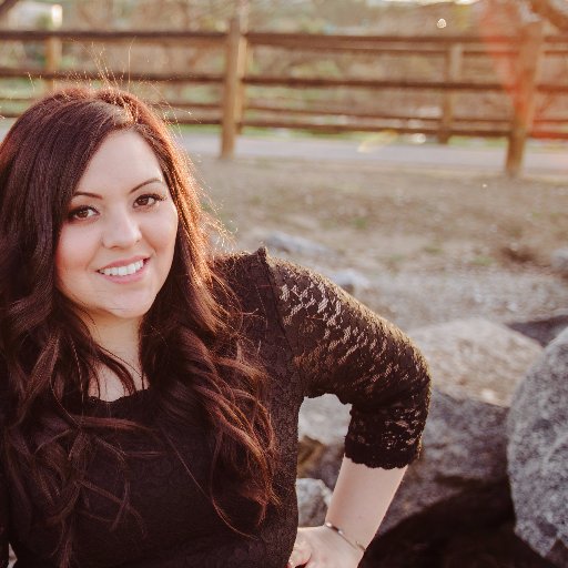 MissJessica_F's profile picture. bake yourself happy 🖤