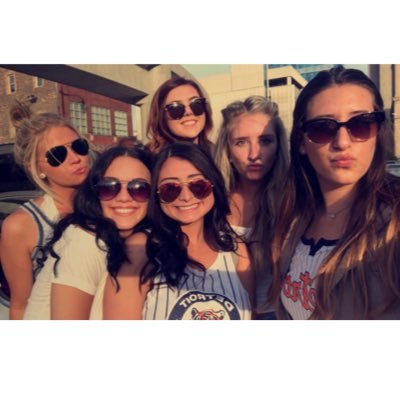 vickyyrahbine's profile picture. Above all else, guard your heart, for everything you do flows from it. Proverbs 4:23