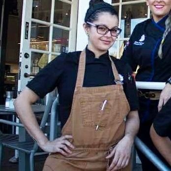 jocelyncano's profile picture. 