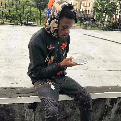 King/UnoKing
business inquiries kingmusicbusiness@gmail.com main- @unoking_