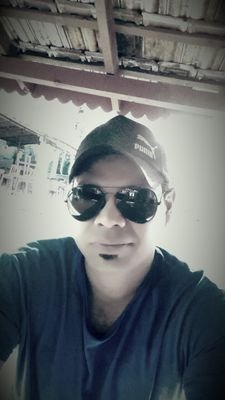 Dino_smartcloud's profile picture. Love passion karma..... One life live happy