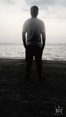 VivekLall3's profile picture. Work Until Your IDOLS Become RIVALS 🔨