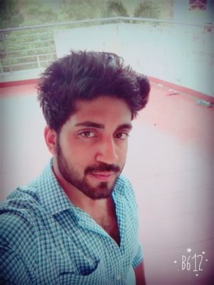 Vineeth_vhu's profile picture. 