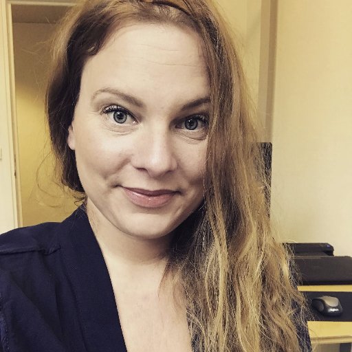 UlrikaRu's profile picture. Mopsmamma, marknadsförare och matälskare. . Inte så seriös här dock. Kontakt ulrika.rudqvist@gmail.com.