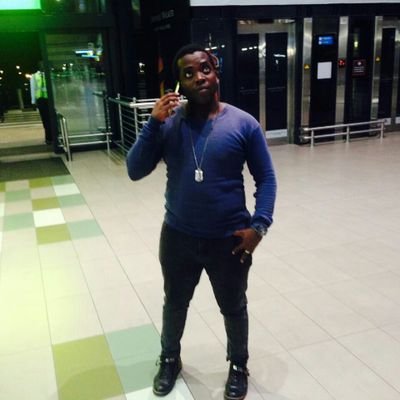 simcostandapres's profile picture. Born of the hustle