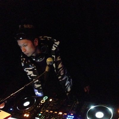 →@Aira_Liberta 20歳。沖縄/神奈川。BMX/CLUB/DJ/EDM/UFC/旧車/車/サーフィン/スケボー/スノボー/服/レゲトン。剣道/柔術/整備業/投資家。自由と旅とファミリー大事。自由マイペース人間。団体→@TABIPPO @AustinMahone @katyaelisehenry