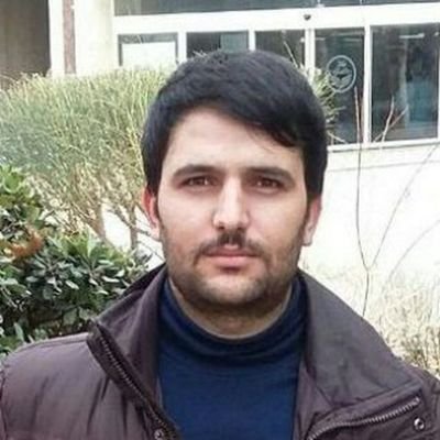جامعه شناسی رو با علامه طباطبایی شروع کردم. بعد وارد جامعه شناسی توسعه توی دانشگاه تهران شدم. در نهایت بعد از دو سال خوندن دکتری دانشگاه خوارزمی، انصراف دادم.