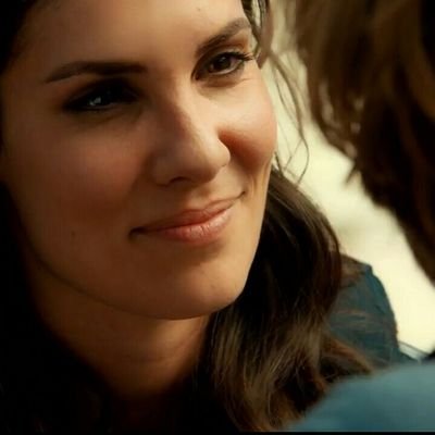 Divergent338's profile picture. the sun must set to rise