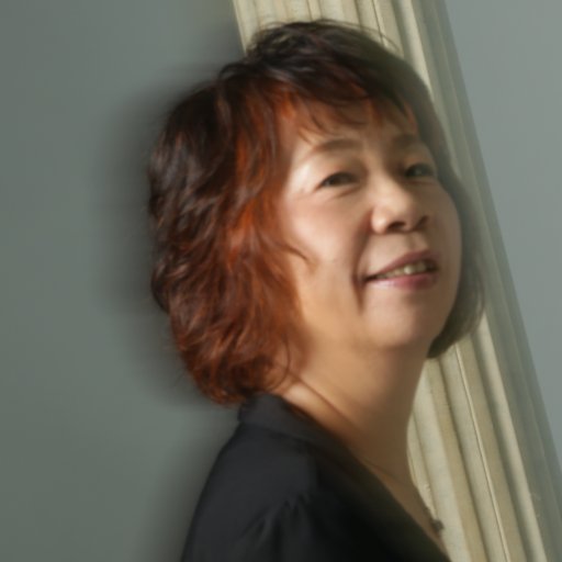 及川眠子 Profile