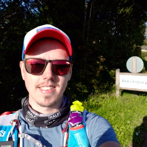 MaxTaylor's profile picture. Ultrarunner and Art Director. Living, working and running in London.