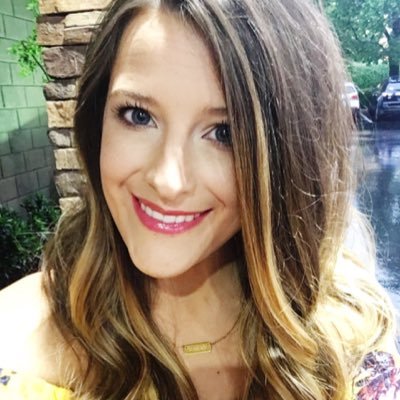 chelsrose's profile picture. You miss 100% of the dogs you don't pet.