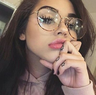 scrlttgunn's profile picture. your badass lil' angel