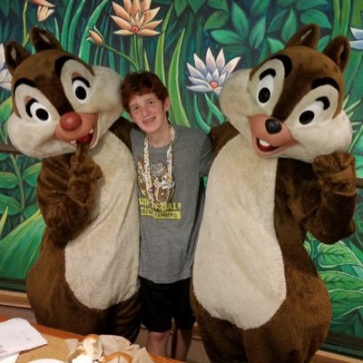 I have a piano playing talent and I LOVE Chip 'n' Dale and Theme Parks, including Disney!!! 

Subscribe to me on YouTube!!!!!! 
https://t.co/bqkp3hET7H…