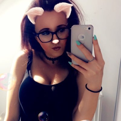 Jasmine09231081's profile picture. 18🔞Single🔥