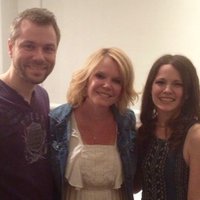 Karen Shuster (@luminouslove916) 's Twitter Profile