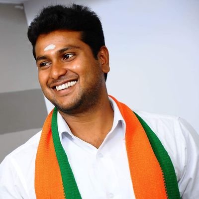 BjpBharathi's profile picture. En desamum deivigamum enathu iru kangal...