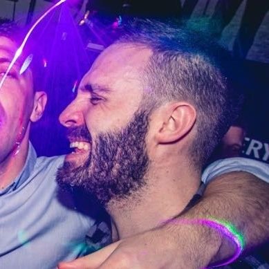 davetaybor's profile picture. Man, says milk too much, supports Fulham FC.