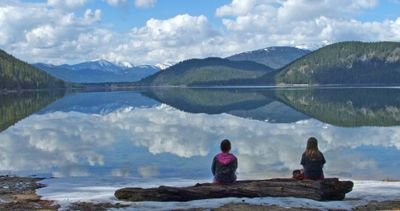 --- Though it was mid-July in the Pacific Northwest, the morning was brisk, the sky a gray cotton of clouds, and the rivers steely, cold blue ---
❄️🗻⛄️🏂🌌❄️