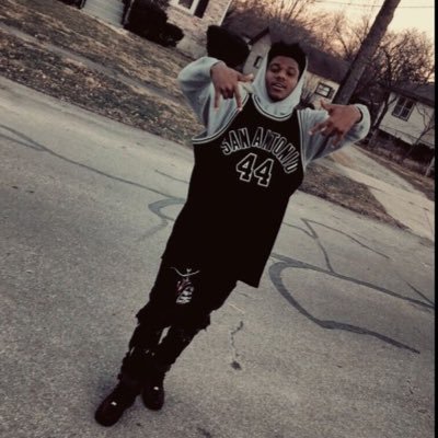 90s baby #FamFirst DoubleFF 💯💯