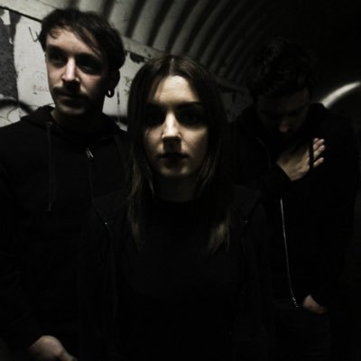 ally_bubblegum's profile picture. love is a thing of the past.