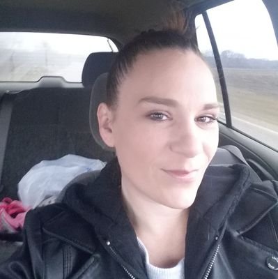 single mother of 3 kids. bust my butt to make sure they are 100%..never put anyone above ur children even for ur selfish needs ! don't have time for games.