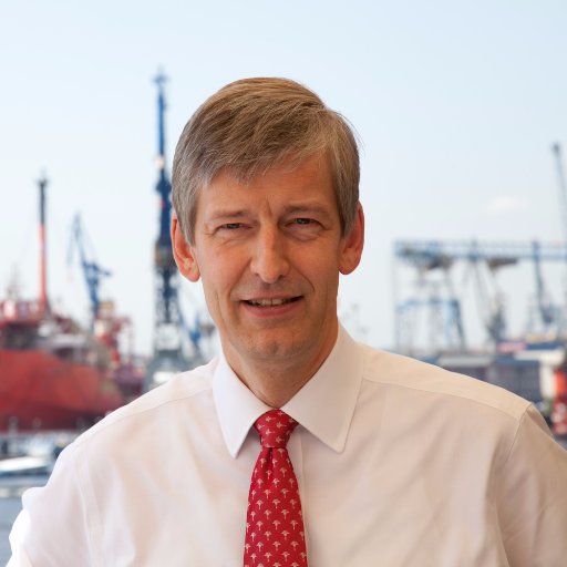 Geschäftsführer Deutsches Maritimes Zentrum e.V.@dmz-maritim.de