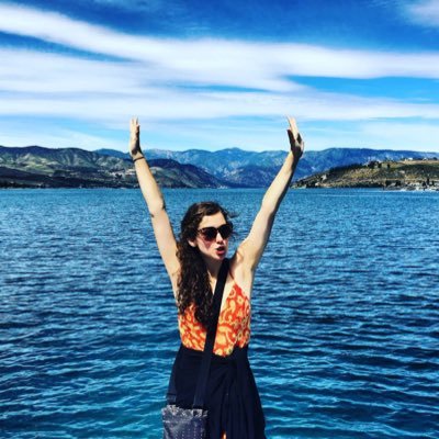 eliza_palasz's profile picture. actor/singer/vampire slayer but mostly i just angry-retweet politicians & ex-bachelor contestants ✌🏽