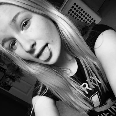 AlexisMines2000's profile picture. I like to go fishing grad 11 at jhss