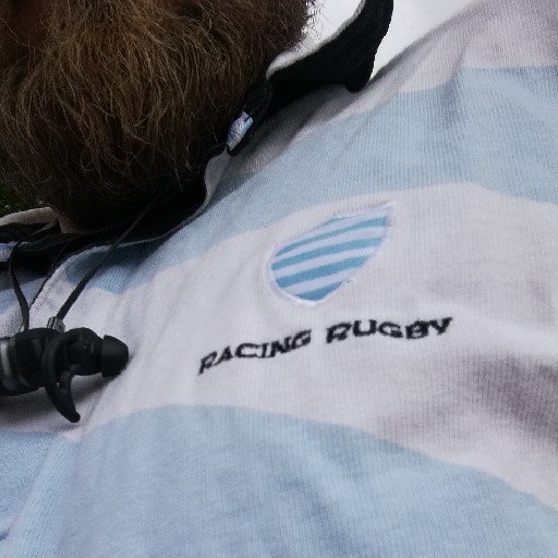 Libriste sous Mint (oui bon d'accord), rugbyman à mes heures... et jeune papa :)