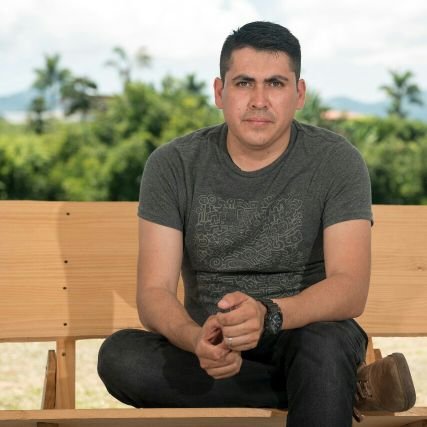 Comunicador Social y Periodista. Reportero Gráfico. Contador de historias