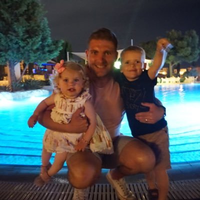 Life is good i have an amazing wife, a handsome little boy, a beautiful little girl, great job and the best mates a bloke could ask for!! WAFC ⚽️