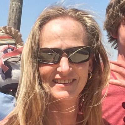 SchuinTrish's profile picture. I know my limits, but that doesn't stop me!