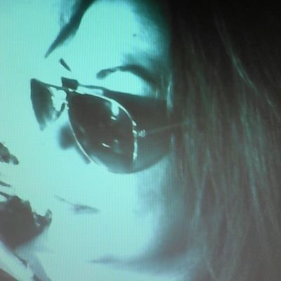 RoniJulia1's profile picture. Mobile Hairstylist. Int. travelled,  master colourist/salon/film/TV/mags.Hair services in the comfort of your home/venue. Harties & surrounds.📞0815031188