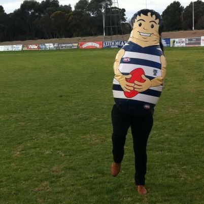 GEELONG CATS!! #30 Roadtrips and AFL are my favourites! GO CATS!!