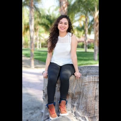 Noctámbula | Disc Golfer | Tetris gamer | Ingeniera Civil | RomanticAceBaby ♠ | | Tuits ásperos desde mi terso corazón.