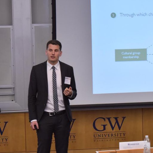 Data Scientist & Economist | Co-founder of @novalytica & @data_career | Interested in big data & human behavior