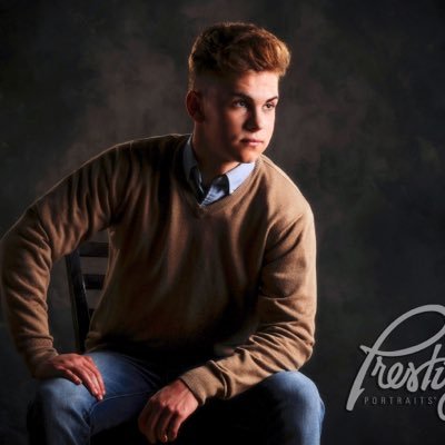 Prestige Portraits is the leader for senior portraits in Alabama. Our Studio is located at 139 W. Main St. Call (334)361-2360 to schedule your session.