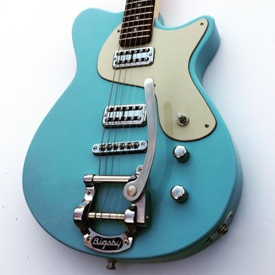 CalumetGuitars's profile picture. Custom Guitar Builder