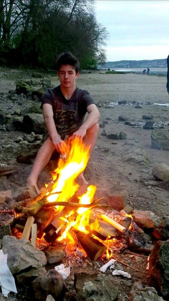 AdamDon16's profile picture. 