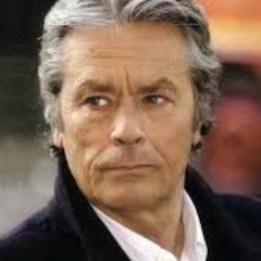 Twitter officiel d'Alain Delon, acteur franco-suisse né à Sceaux