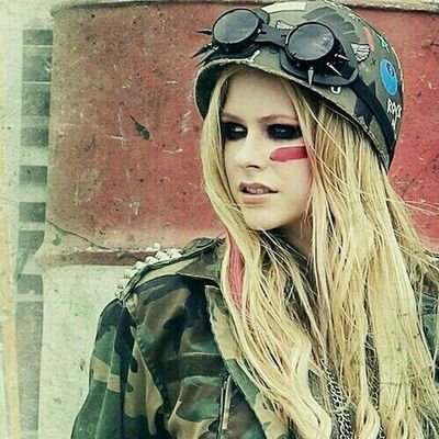 LeviAndreiBR17's profile picture. Just a fan of Avril Lavigne