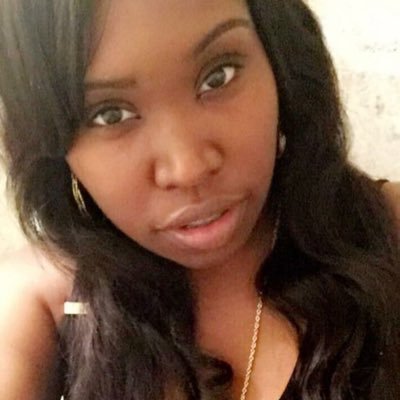 #BRose🐝🌹#MSWStudent 🎓#BlackQueen 👑 #RIPDaddy👼🏿#MentalHeathAdvocate✊🏿#Detroiter #Cancer ♋️ #GodIsEverything 🙏🏿#1John419