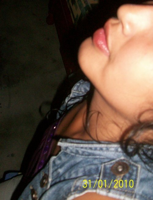 Soy una xica alegre ..... y lo demas te contare personalmente